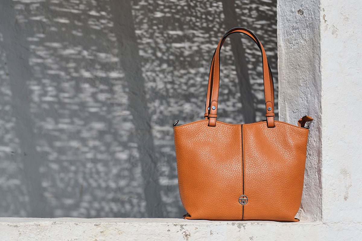 Aprende cómo cuidar y limpiar tu bolso (sin complicarte) - Matties Bags