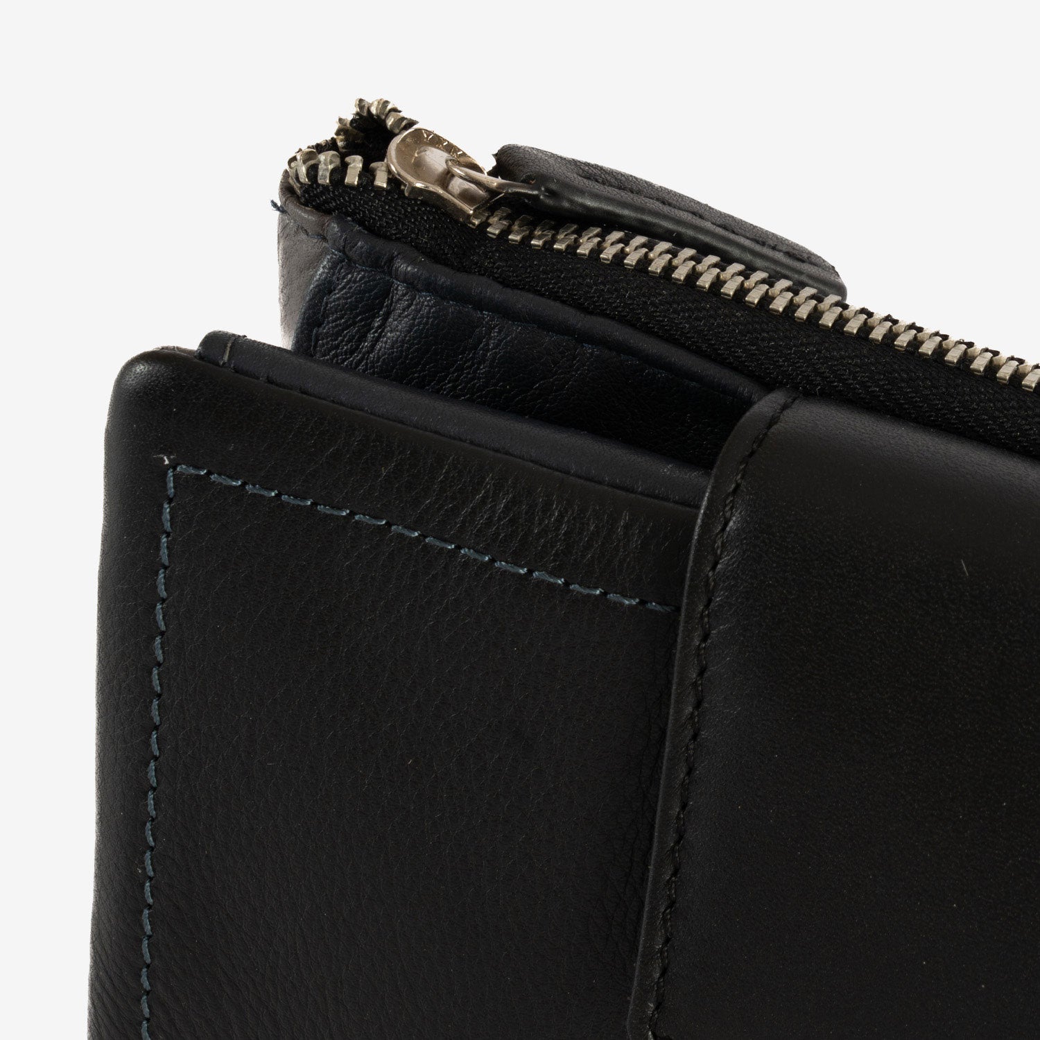 Carteira de senhora, Série Nilo. 16,5 x 10 cm