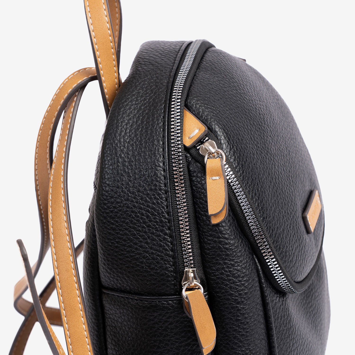Mochila de senhora, Série Lua. 22x27x12 cm