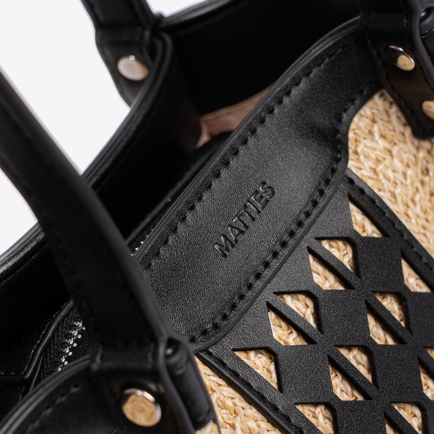 Bolsa de senhora com alça de ombro, Série Ties. 25x17,5x12 cm