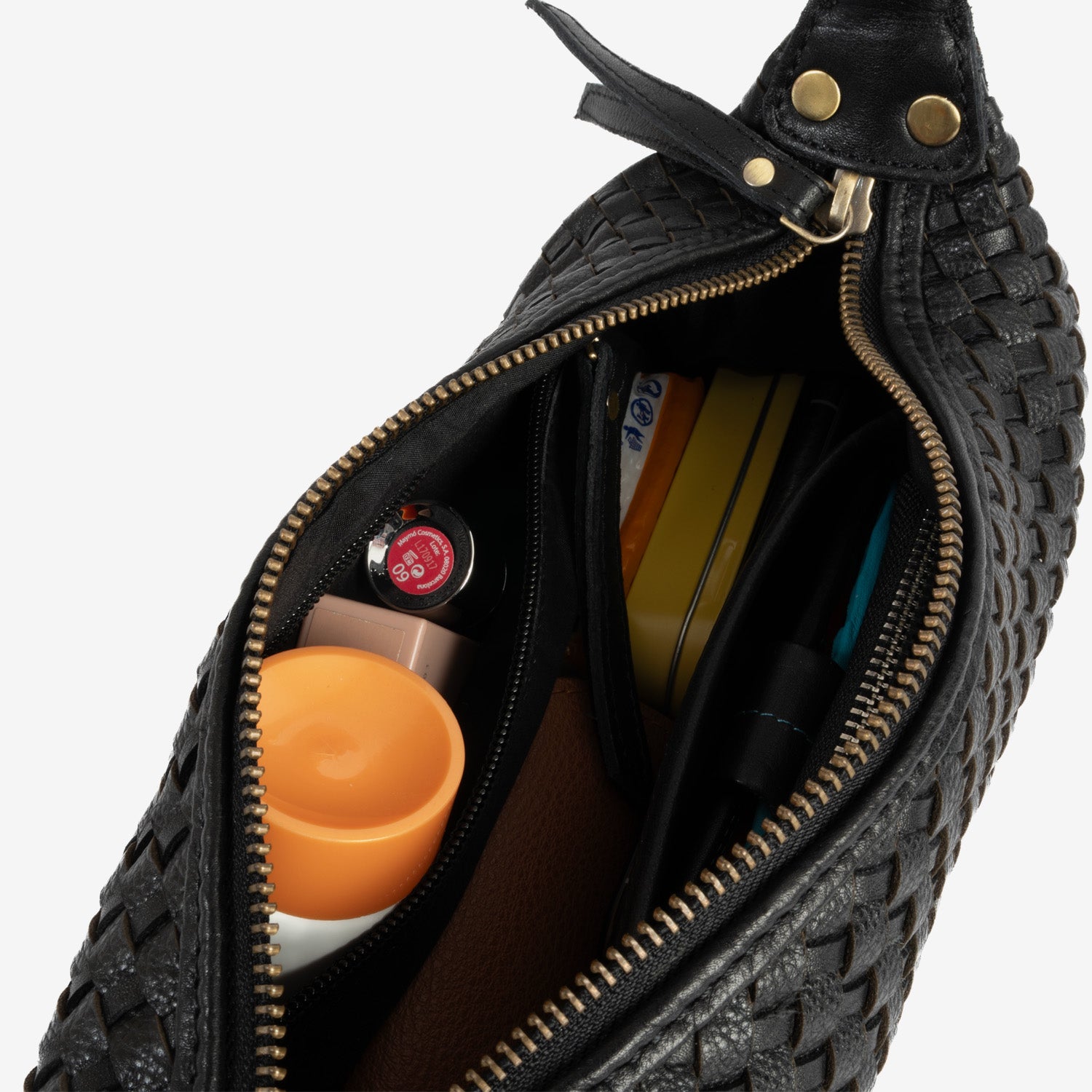 Bolsa de ombro para mulher, Série Trançada/Couro. 30x13x09 cm