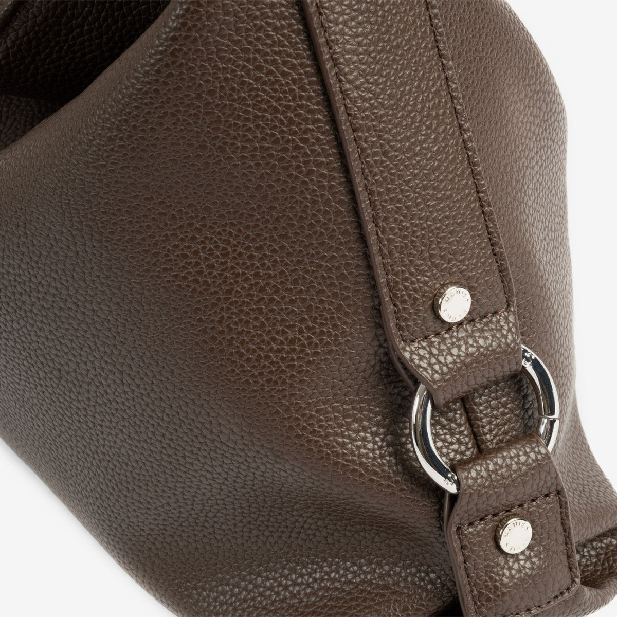 Bolso de hombro con bandolera Bernina