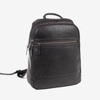 Mochila preta para homem, Coleção Jovem. 27x36x09 cm