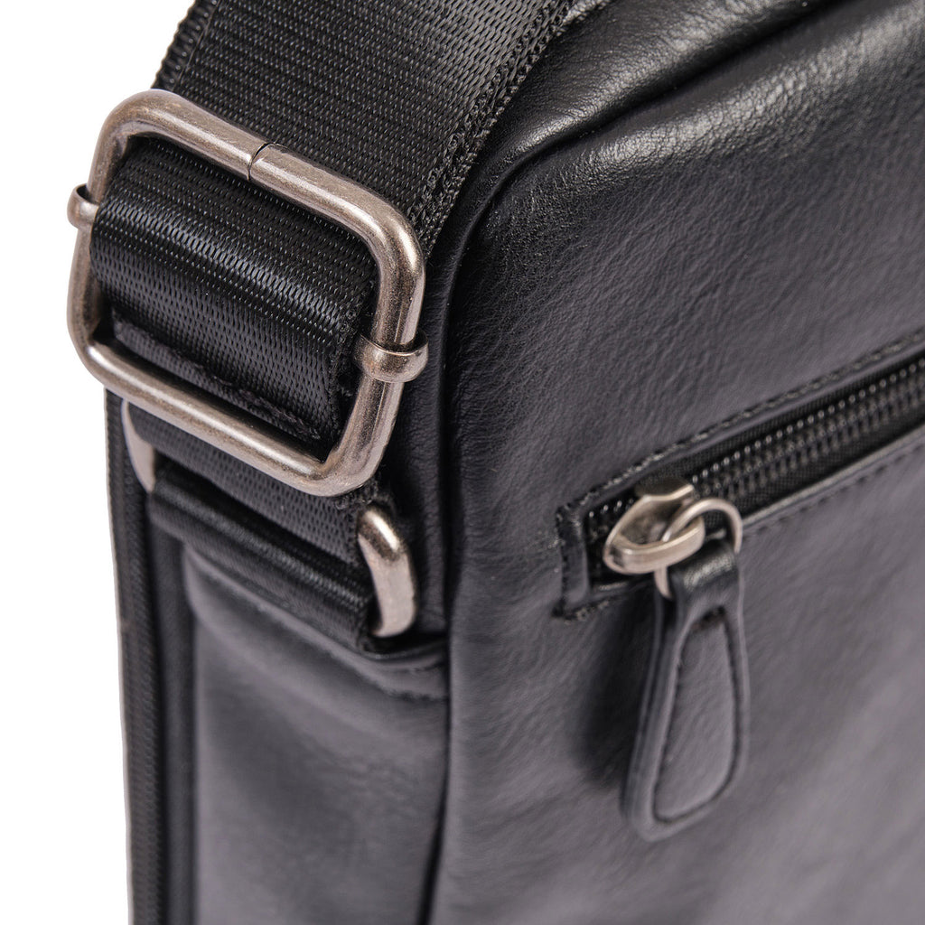 Bolsa de mensageiro para homem, linha Youth. 19x24 cm