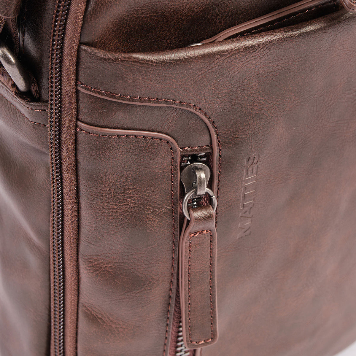 Bolsa de mensageiro para homem, linha Youth. 19x24 cm
