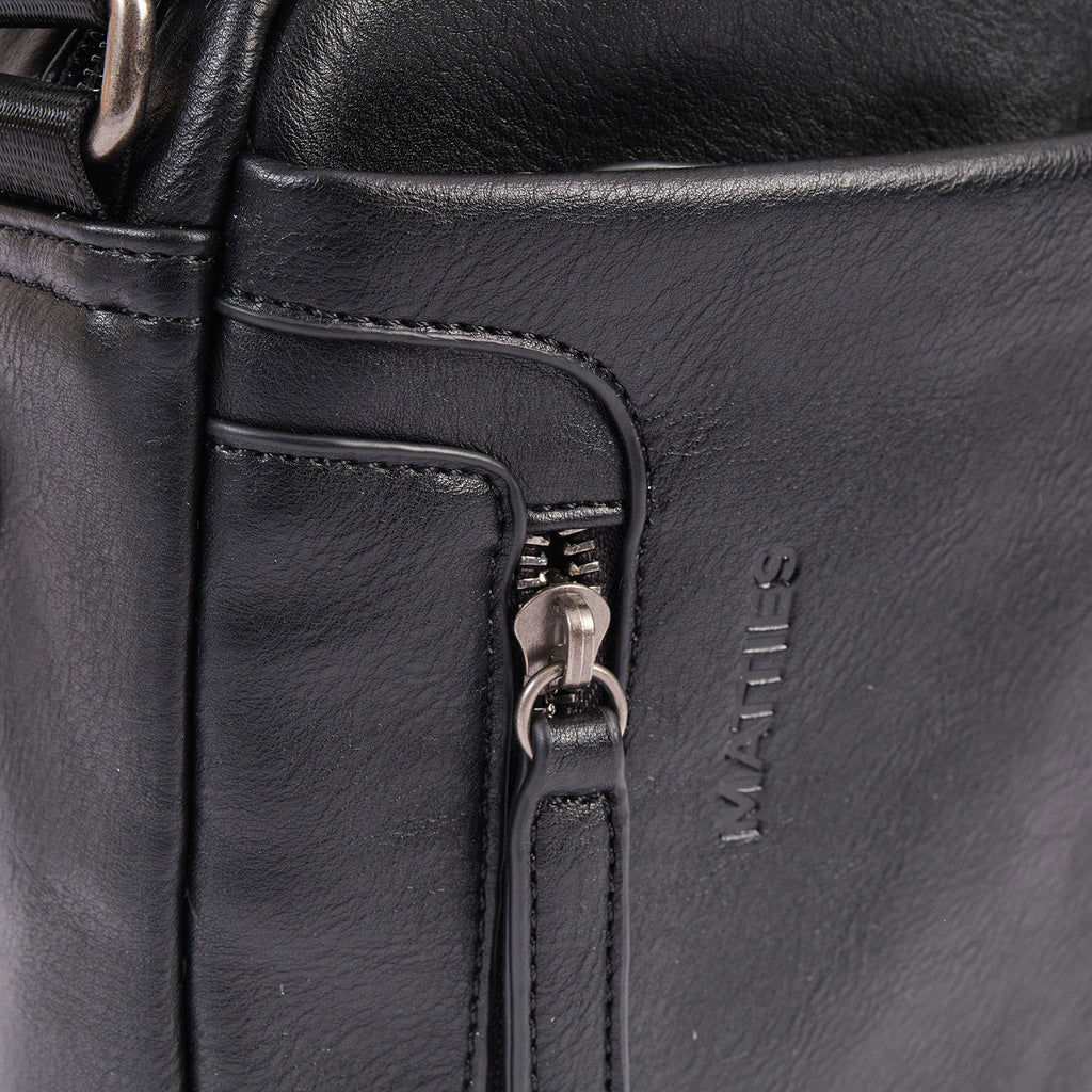 Bolsa de mensageiro para homem, linha Youth. 17x22 cm