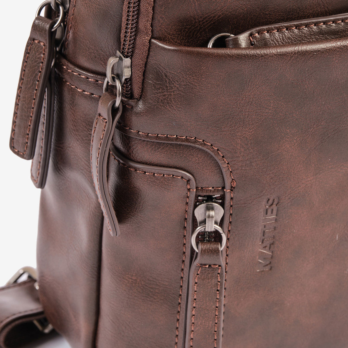 Bolsa mensageiro para homem, linha Youth. 19x29x06 cm