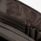 Bolsa de mensageiro para homem, preta, da linha Pioneer Leather. 19x25 cm