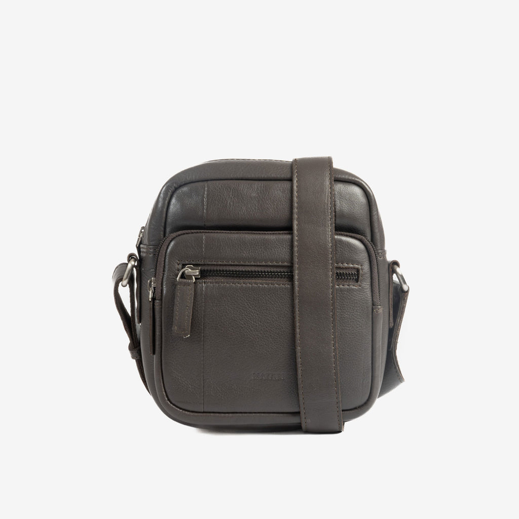 Bolsa de mensageiro para homem, preta, da linha Pioneer Leather. 16x19 cm