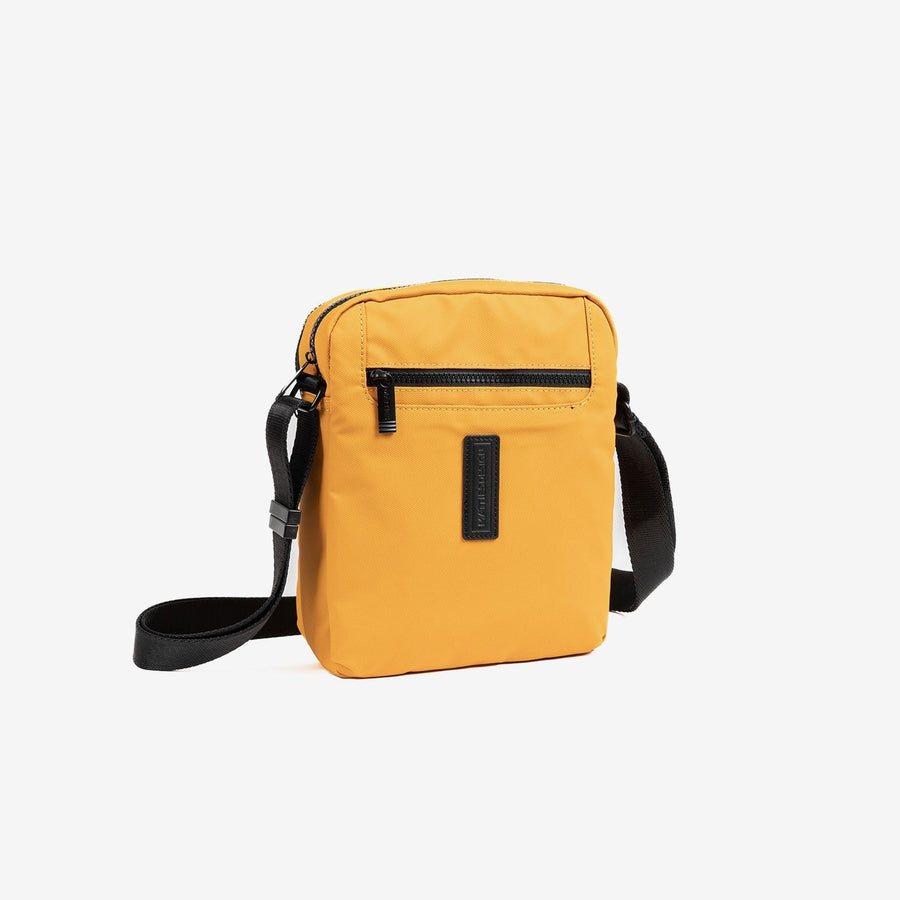Bolsa de ombro para homem, coleção em nylon revestido. 21x26x07 cm
