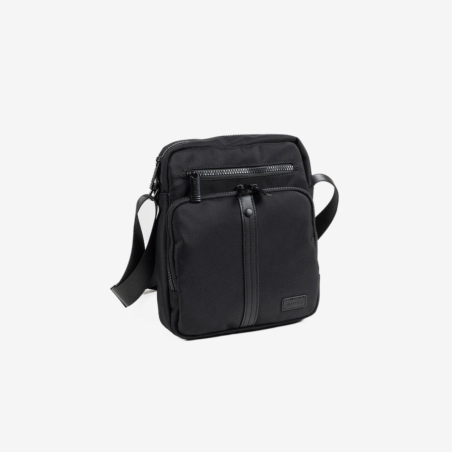 Bolsa de ombro para homem, coleção Fabric. 21x26x07 cm