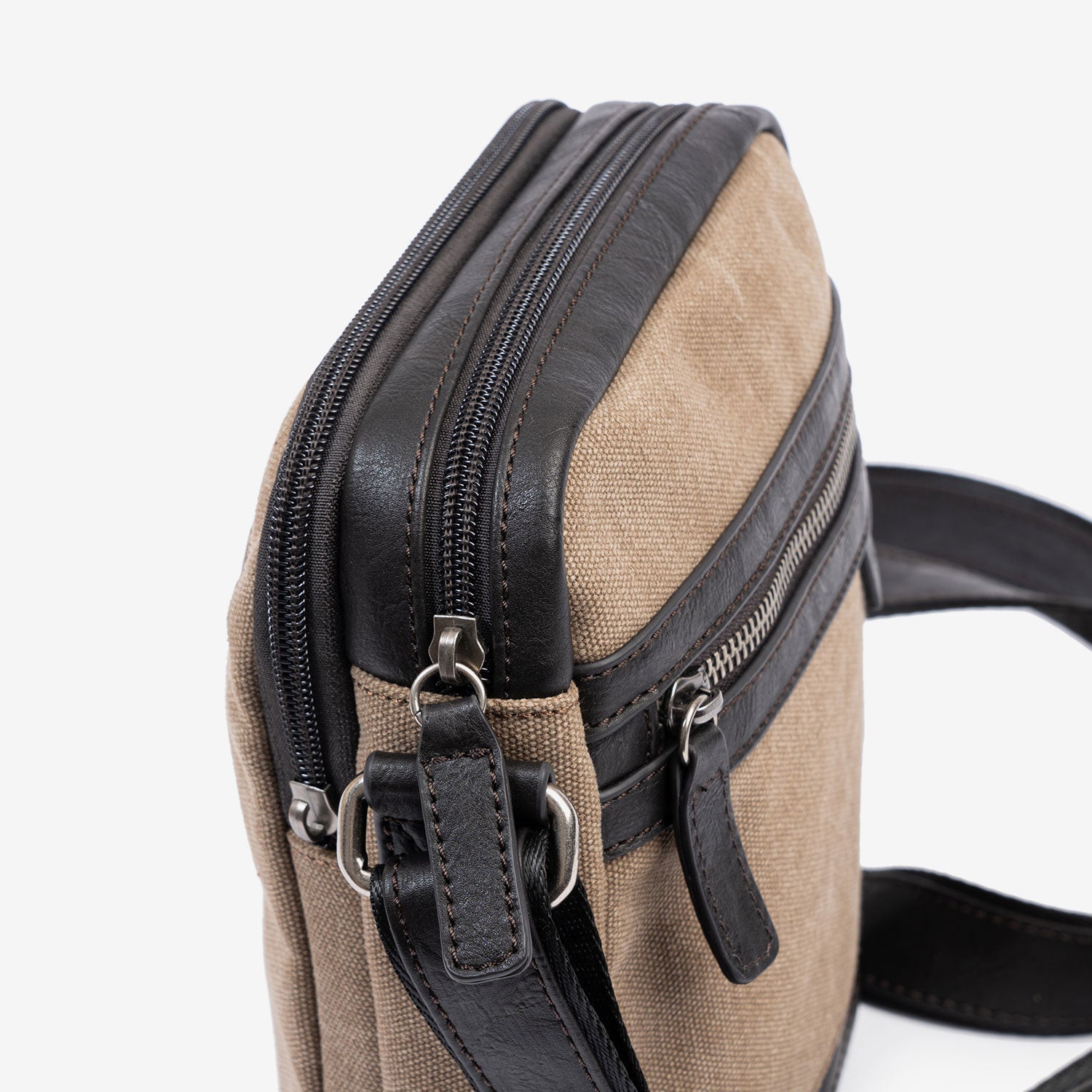 Bolso bandolera para hombre , color marrón, Serie Lona. 17x22 cm - Matties Bags