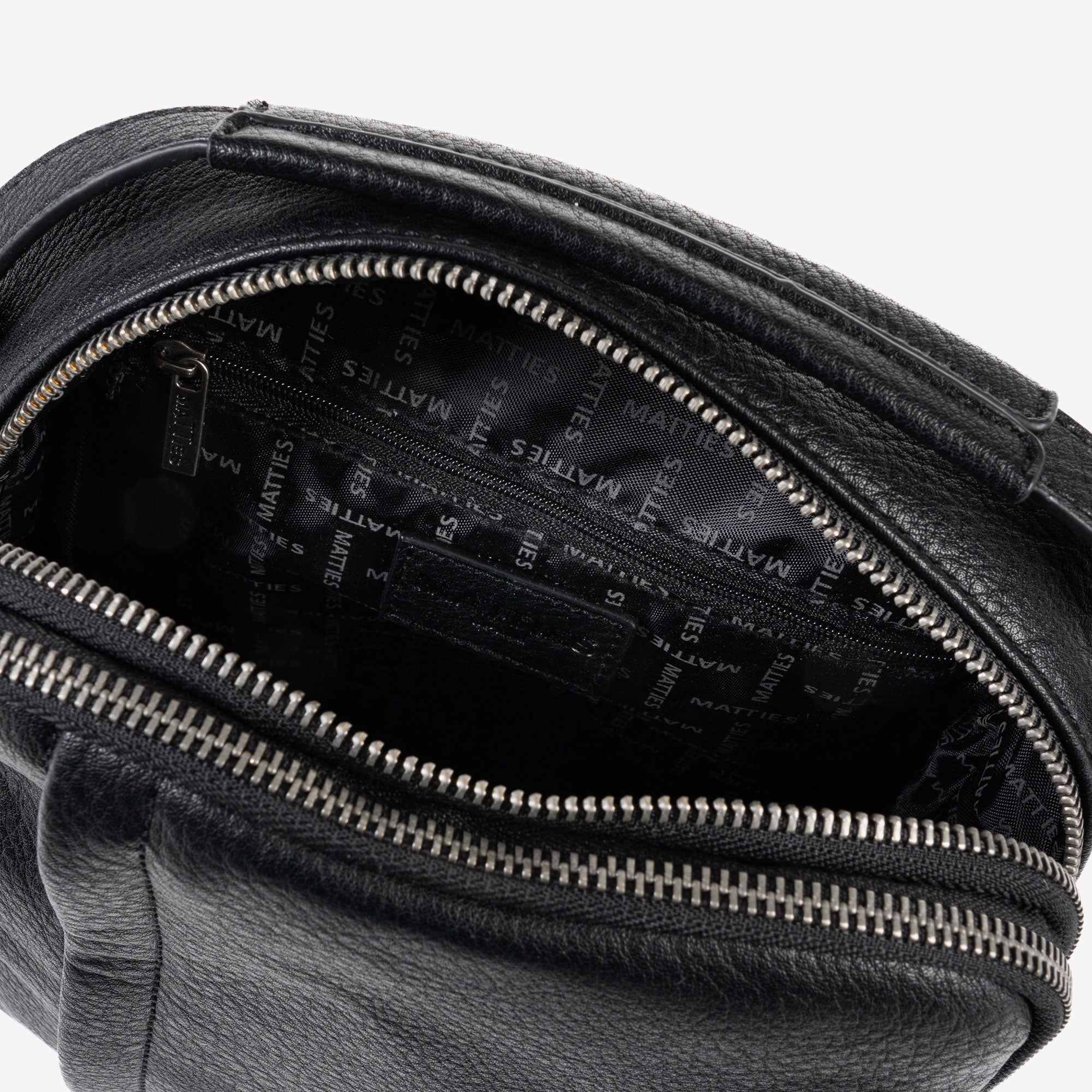 BOLSO BANDOLERA PARA HOMBRE, COLOR Negro, COLECCIÓN NEW NAPPA. 19x24.5x08 cm - Matties Bags