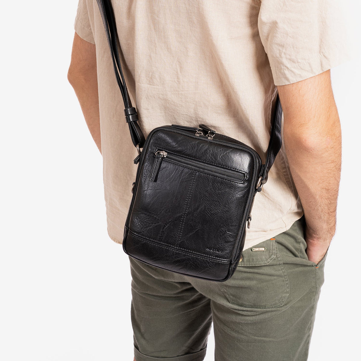 Bolso bandolera para hombre, Serie Classic Sport. 19x24 cm - Matties Bags