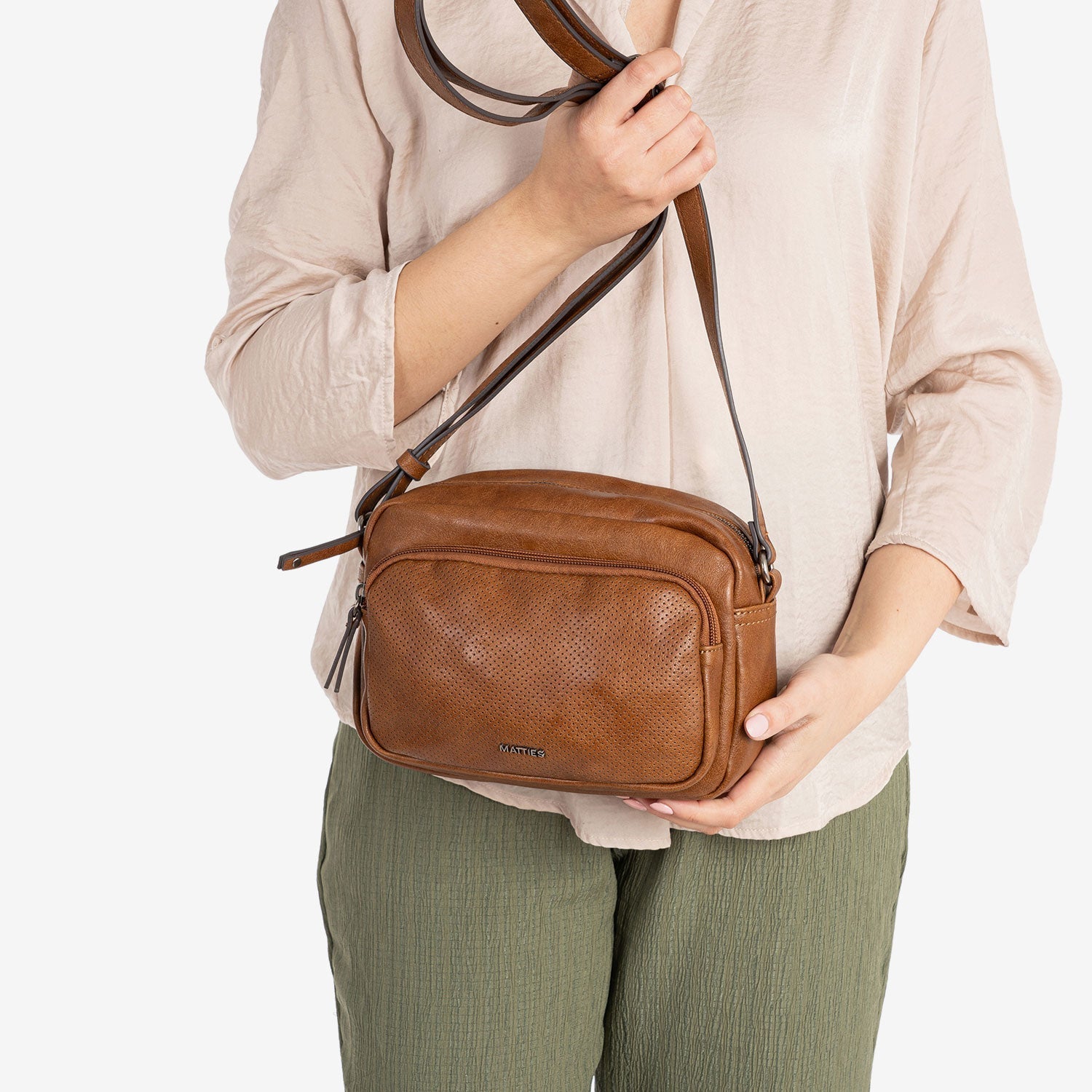 BOLSO DE MUJER, SERIE ALMERIA. 21.5x16x09 CM - Matties Bags