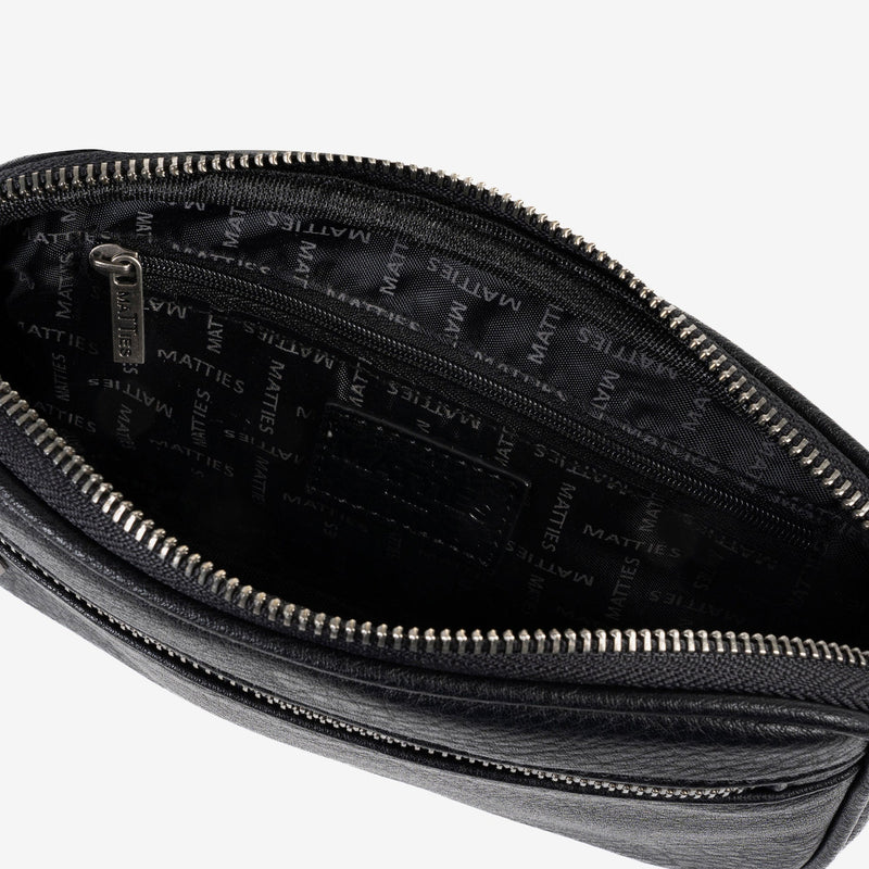 BOLSO PEQUEÑO DE MANO, COLOR Negro, COLECCIÓN NEW NAPPA. 21x14x2.5 cm - Matties Bags