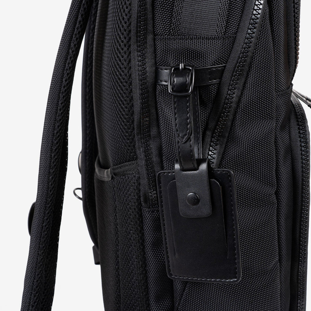 MOCHILA PARA HOMBRE, COLECCIÓN FABRIC. 30x44.5x14 cm - Matties Bags
