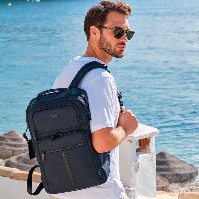 MOCHILA PARA HOMBRE, COLECCIÓN FABRIC. 30x44.5x14 cm - Matties Bags