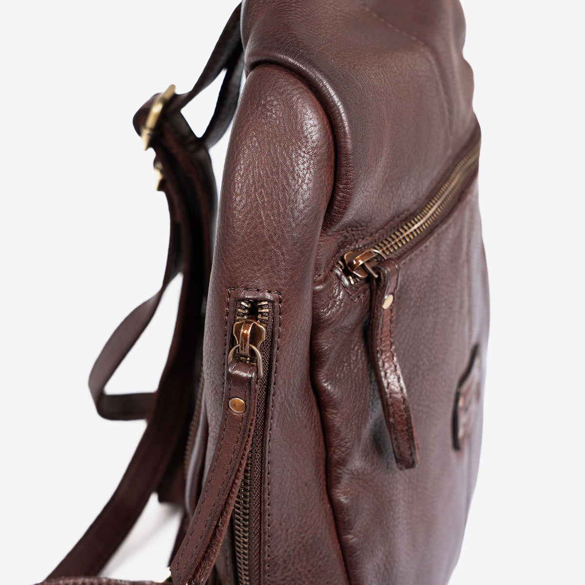 MOCHILA PIEL LAVADA PARA MUJER, 24x31x09 CM - Matties Bags