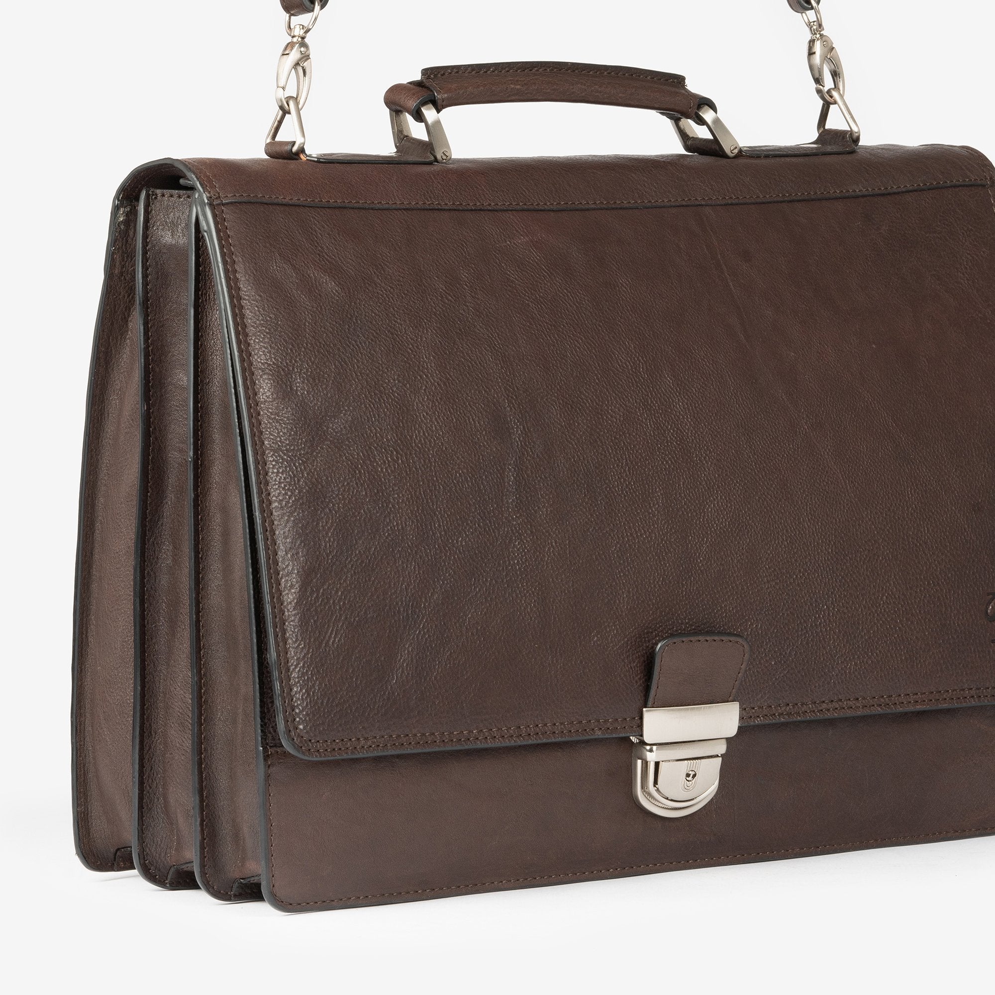 Portafolios de piel marrón, Colección Piel Wash. 40.5x32 cm - Matties Bags